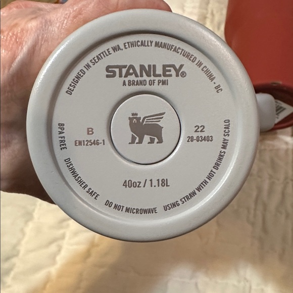 Stanley Quencher H2.0 Flowstate 40 oz Tumbler - Picture 2 of 6